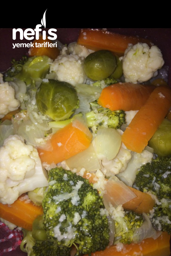 Brokolili Karışık Salata