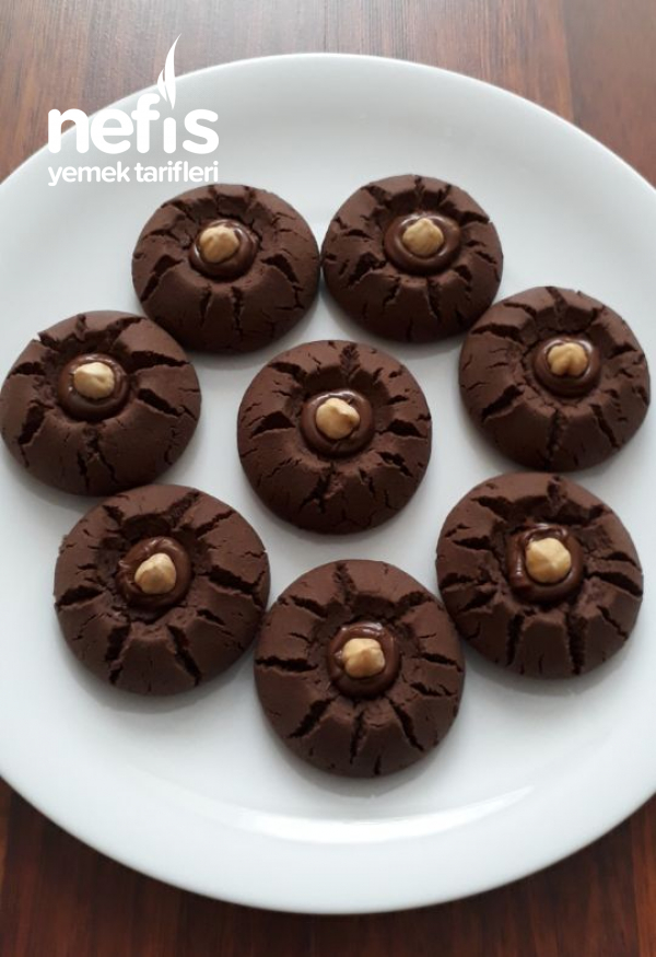 Cikolatali Findikli Kakaolu Kurabiye (Agizda Dagilan )