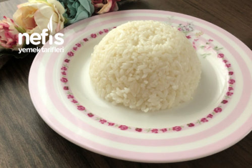 Pirinç Pilavı (Tam Kıvamında) Tarifi