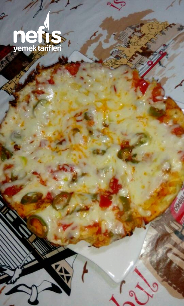 Az Malzemeli Tavada Pizza