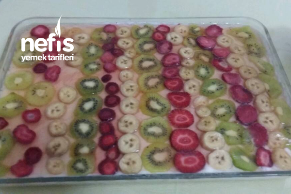 Meyveli Hafif Pasta Nefis Yemek Tarifleri 4595516