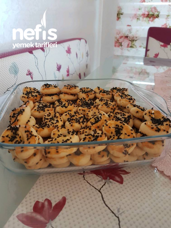 Bayatlamayan Tuzlu Kurabiye Nefis Yemek Tarifleri 4602071