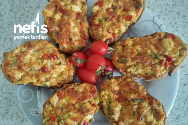 Bol Malzemeli Mis Gibi Kahvaltılık Ekmek Dilimleri - Nefis Yemek Tarifleri