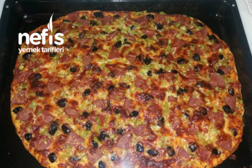 10 Dk Pizzası (Lezzetli Mi Lezzetli) Tarifi