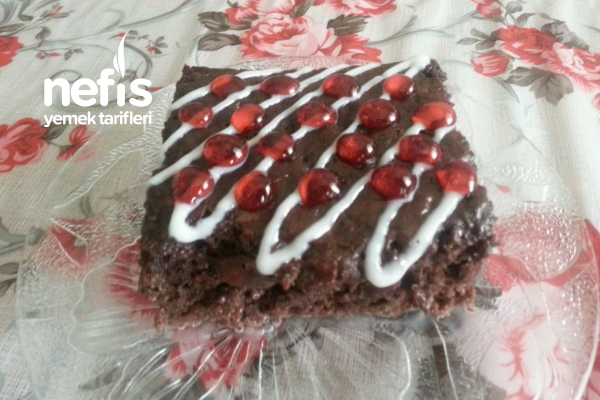 Kremalı Islak Kek Nefis Yemek Tarifleri 4634973