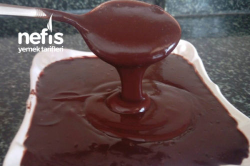 Çikolatalı Sos Yapımı (Her Türlü Pastaya) Tarifi
