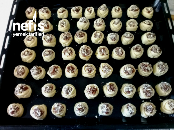 Elmalı Kurabiye (Gül Şeklinde) Nefis Yemek Tarifleri