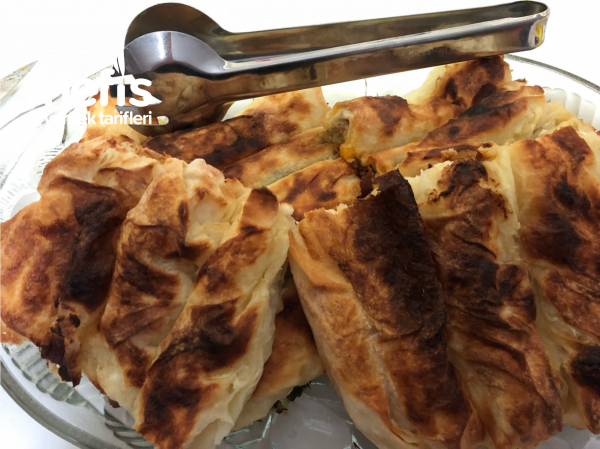 Kıymalı Börek