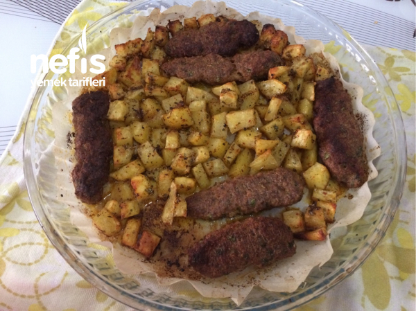 Fırında Baharatlı Patates Ve Adana