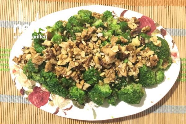 Zeytinyağlı Brokoli (Ege Mutfağı)