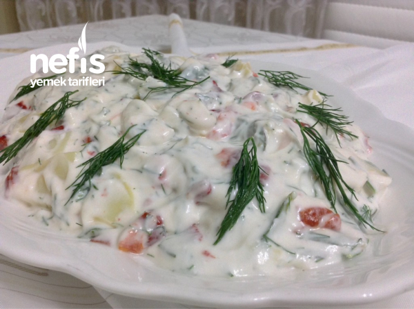 Ferah Yoğurtlu Yaz Salatası ( Patatesli-köz Biberli- Semizotlu Şahane )