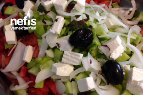 Greek Salad Tarifi