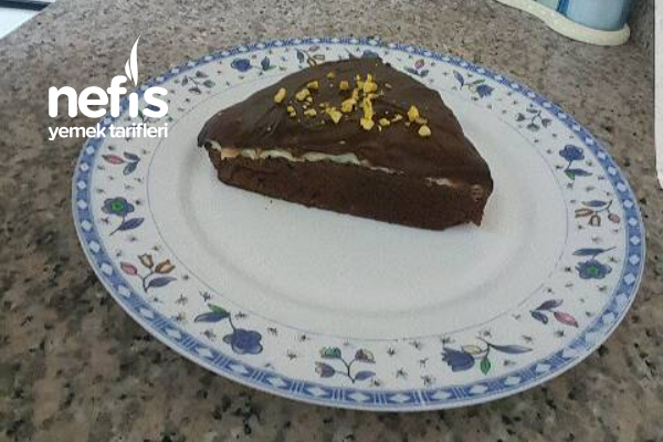 Fıstıklı Islak Kek (Süper Bir Kek Tam Kıvamında) Nefis Yemek Tarifleri