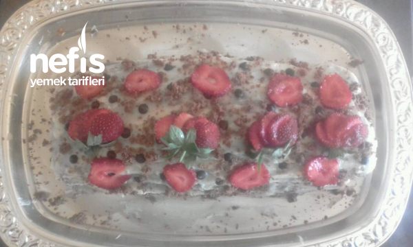 Muhallebili Pasta Nefis Yemek Tarifleri 4711513