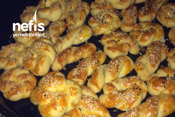 Tuzlu Kurabiye (Herkes Tarafından Çok Beğenilen) Nefis Yemek Tarifleri