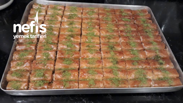 Kadayıflı Sarma Baklava