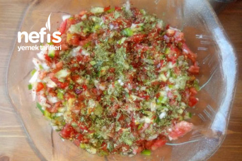 Kaşık Salatası (Gavurdağı Salatası) Tarifi