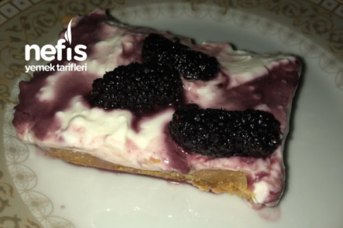 Blackberry’li Cheesecake (Pişirmeden) Tarifi