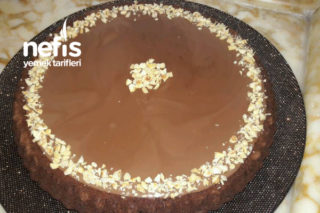 Karamelli Çikolatalı Tart Kek (videolu) Tarifi