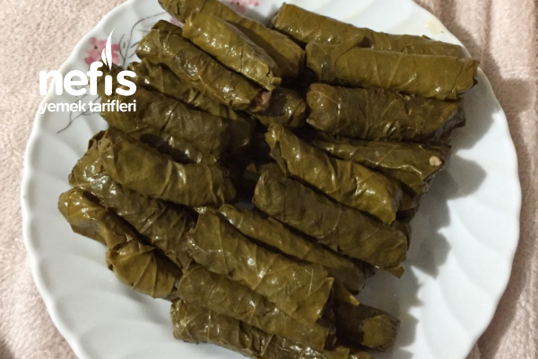 Etli Yaprak Sarma Nefis Yemek Tarifleri 4786754