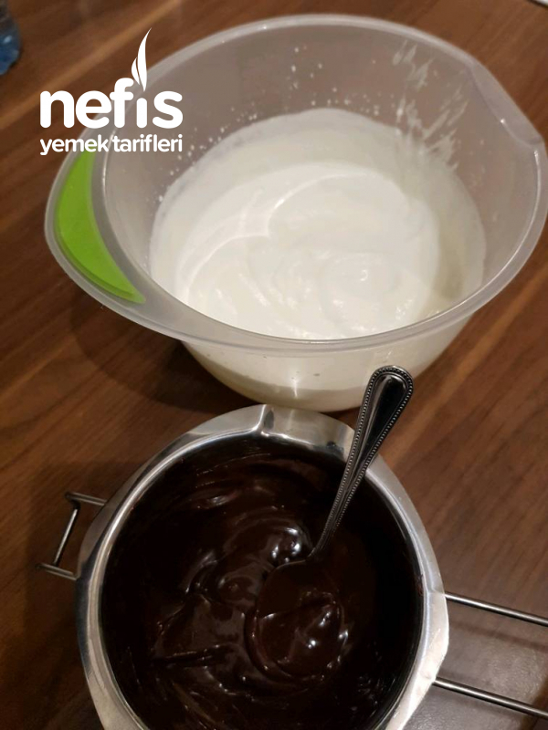 Çikolatalı Mousse / Pasta Dolgusu Nefis Yemek Tarifleri