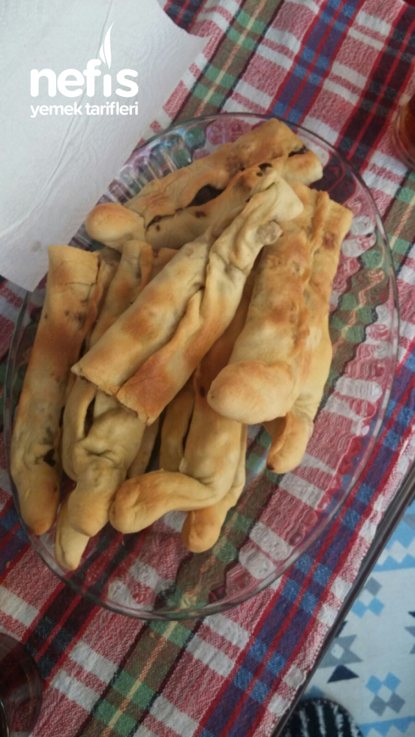 Ev Usulü Karadeniz Terme Kapalı Pide Nefis Yemek Tarifleri