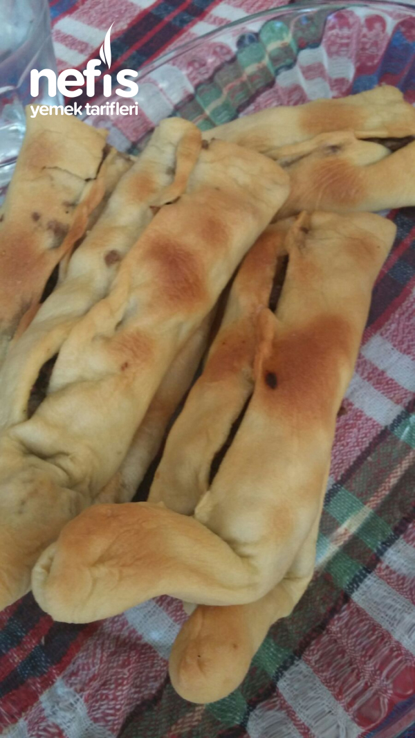Ev Usulü Karadeniz Terme Kapalı Pide Nefis Yemek Tarifleri