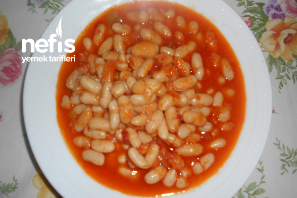 Domates Soslu Zeytinyagli Kurufasulye Yemegi Nefis Yemek Tarifleri