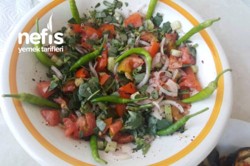 Semizotlu Salata (Soğukluk Salatası) Tarifi