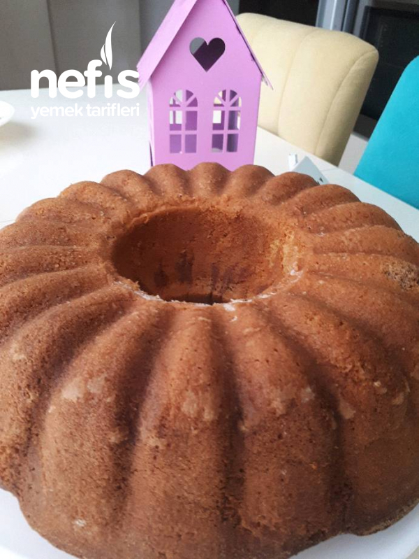 Enfes Kek (Tüm Sırları İle Sünger Gibi Kabına Sığmayan Bir Kek Tarifi
