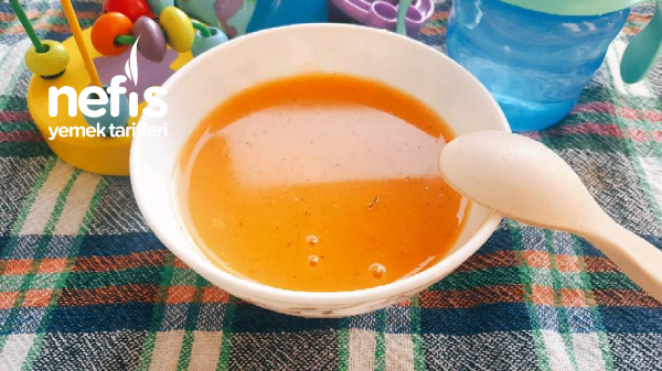 Bebeklere Yoğurtlu Tarhana Çorbası