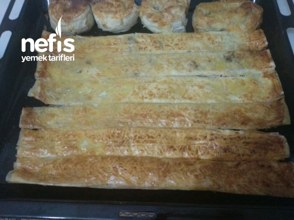 Baklava Yufkasından Börek