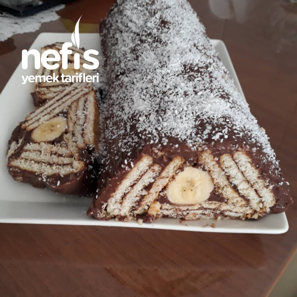 Bisküvili Kolay Piramit Pasta Nefis Yemek Tarifleri
