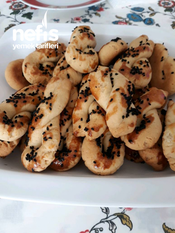 Tuzlu Kurabiye Nefis Yemek Tarifleri 4895766