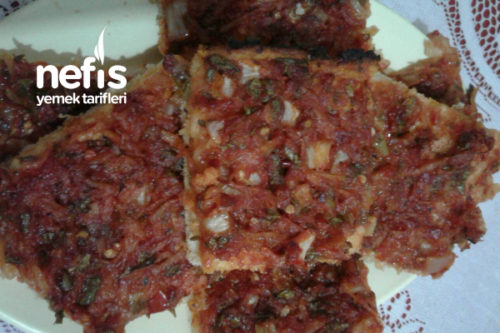 Nefis Pratik Ev Pizzası Tarifi