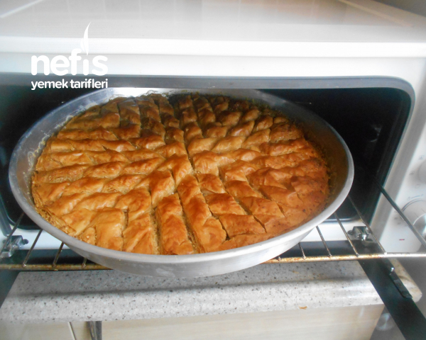 Cevizli Yıldız Şekilli Baklava