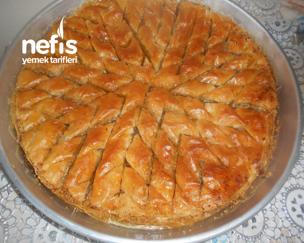 Cevizli Yıldız Şekilli Baklava