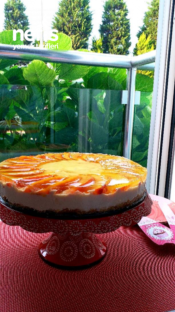 Pişmeyen Şeftalili Cheesecake