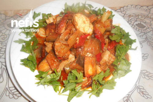Fırın Poşetinde Patlıcanlı Tavuk Göğsü Tarifi