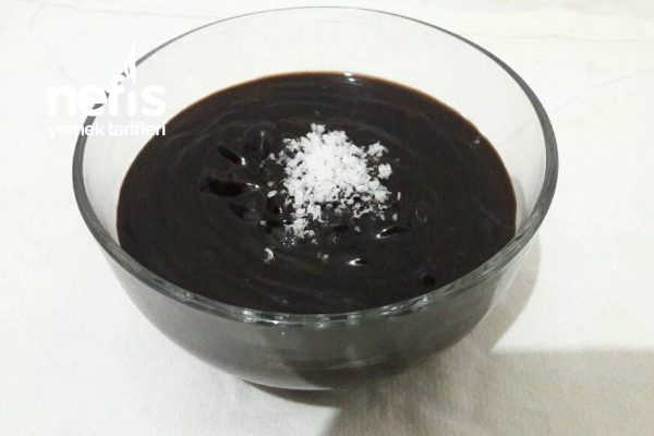 Çikolata Sosu (Kahvaltılık Çikolata Veya Puding Olarak Da Kullanılabilir)