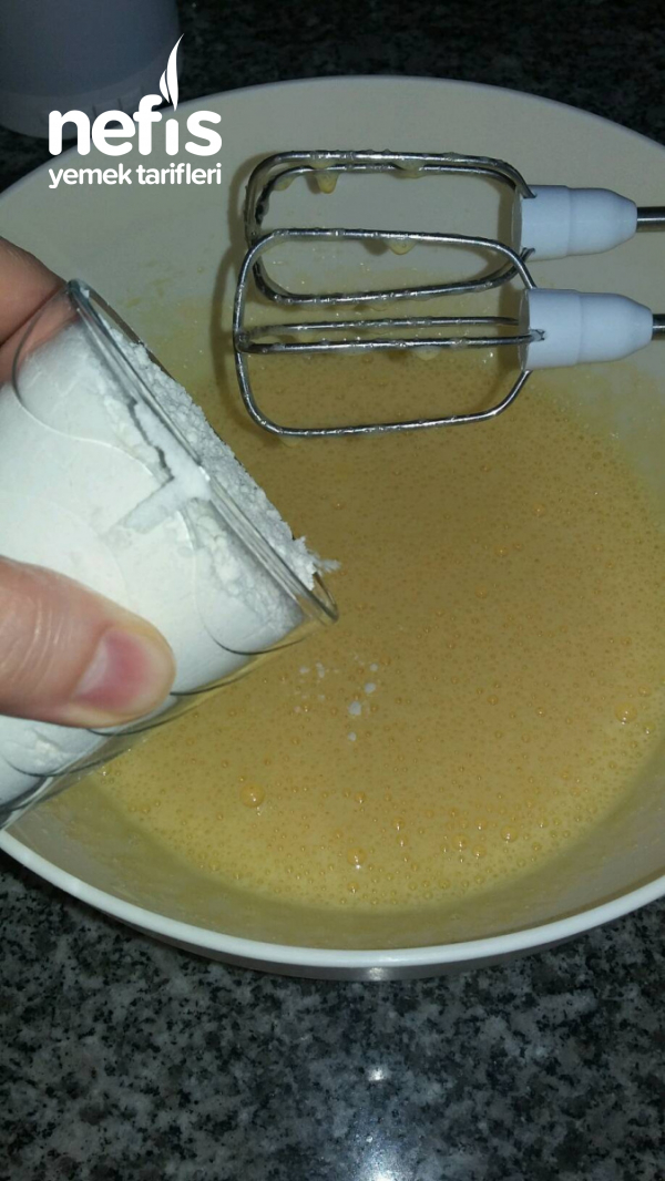 İncirli Muhallebili Kek Nefis Yemek Tarifleri 4962626