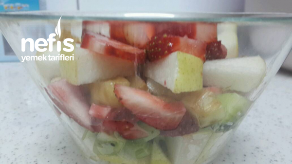Sıcak Günler için Faydalı bir çözüm: Meyve Salatası
