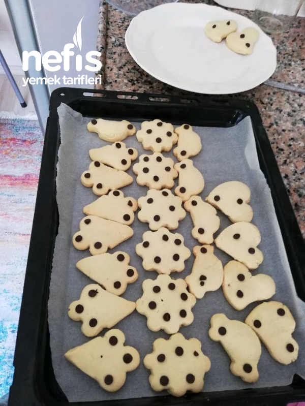 Pudra Şekerli Basit Kurabiye Çikolatalı Nefis Yemek Tarifleri