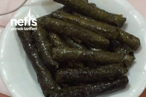 Zeytinyağlı Yaprak Sarma (Ekşili) Tarifi