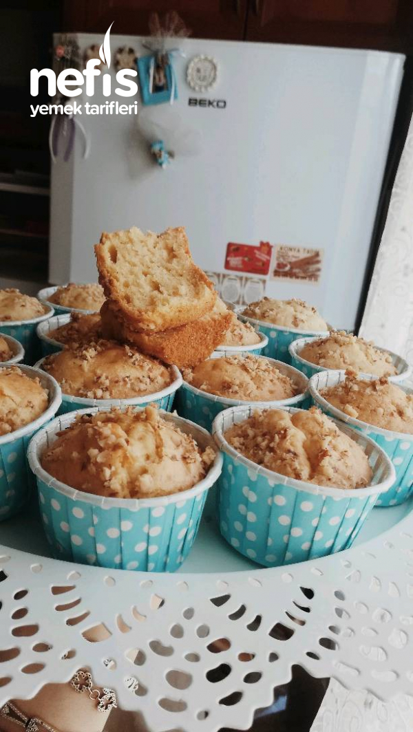 Cup Kek (Sade Üzeri Cevizli) Nefis Yemek Tarifleri