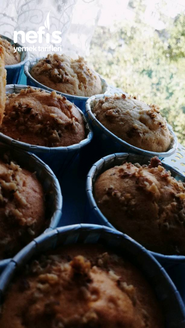 Cup Kek (Sade Üzeri Cevizli) Nefis Yemek Tarifleri