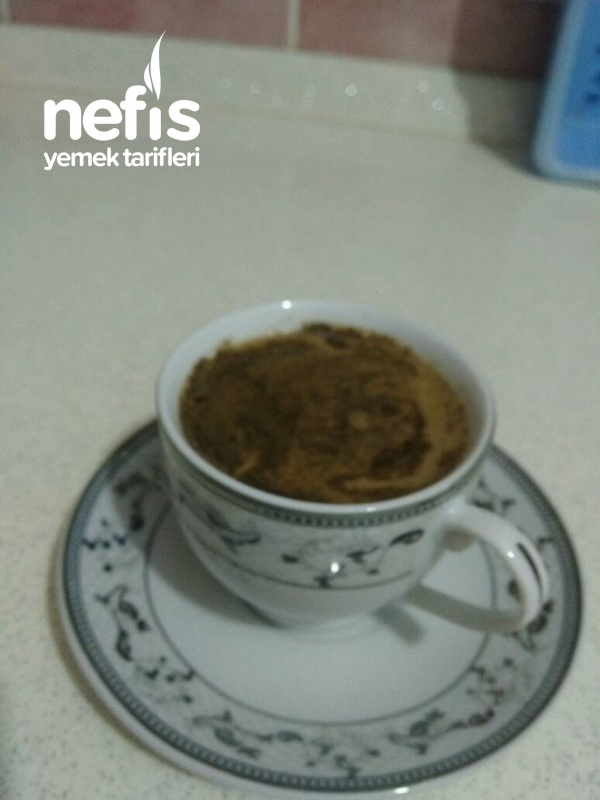 Bol Köpüklü Sütlü Kahve Nefis Yemek Tarifleri 5042771