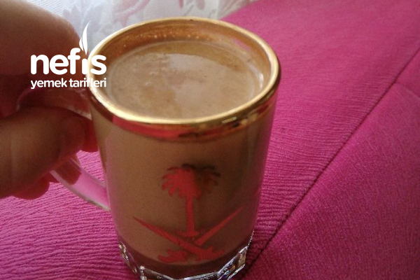 Bol Köpüklü Sütlü Kahve Nefis Yemek Tarifleri 5048060