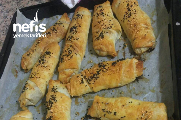 Patlıcanlı Kıymalı Börek Nefis Yemek Tarifleri 5049361