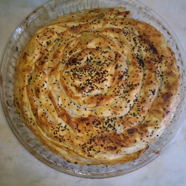 Peynirli Ispanaklı Börek (Hazır Yufka İle) Nefis Yemek Tarifleri
